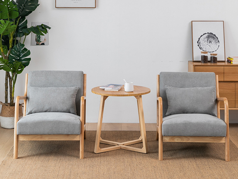 Moderne læderfølende stol med træarme, stuestol, indendørsmøbler YQ-K2001